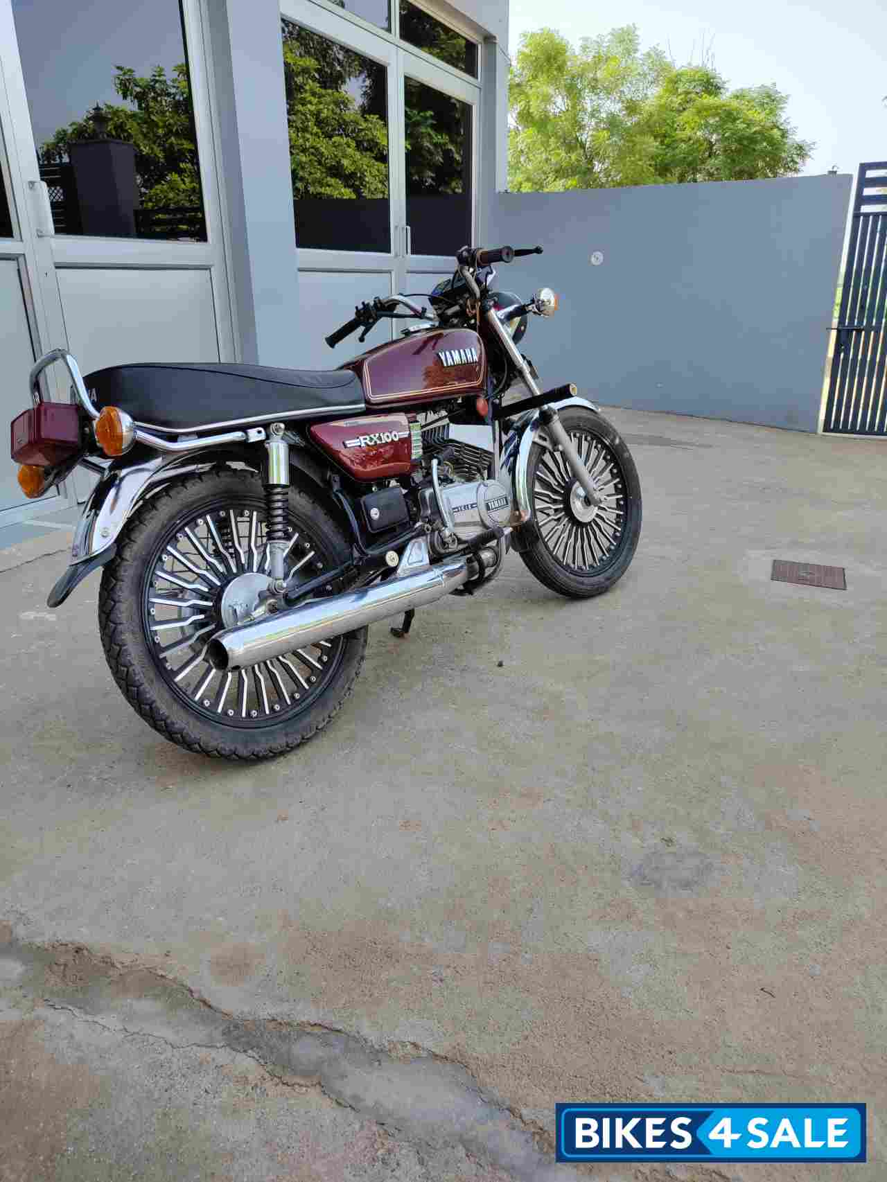 Yamaha RX 100