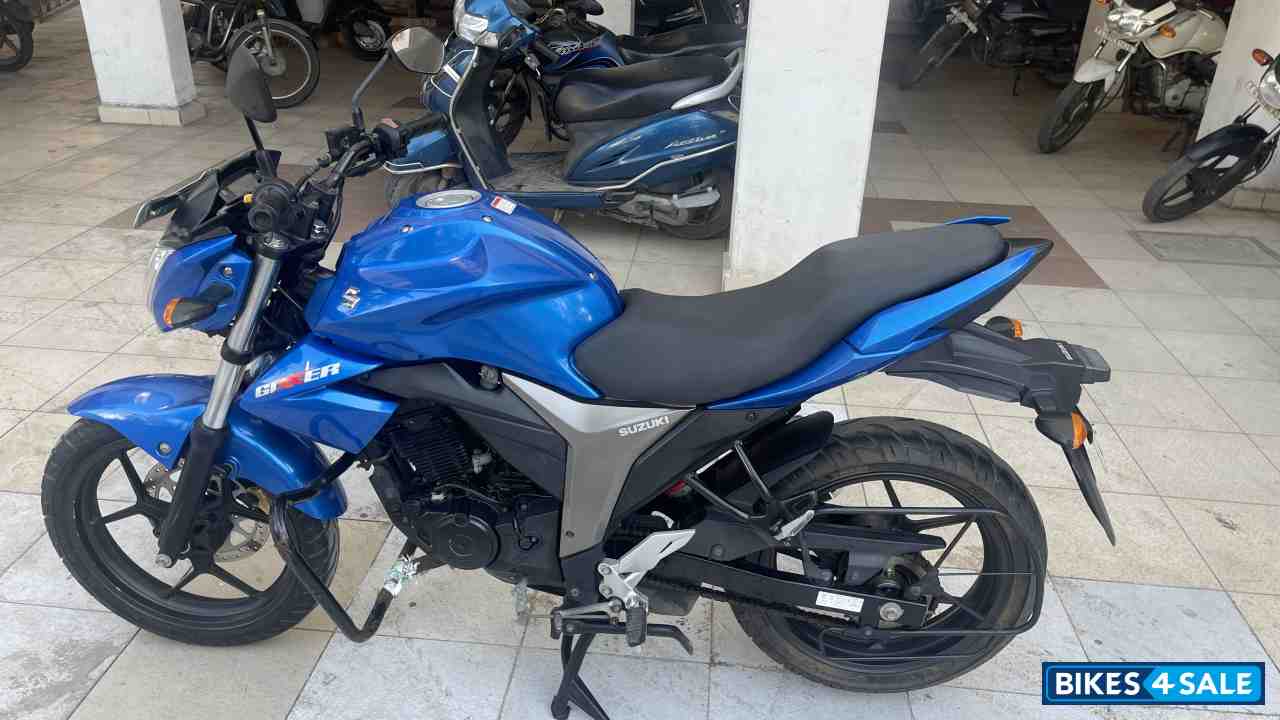 Suzuki Gixxer 150