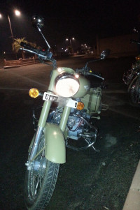 Desert Storm Royal Enfield Classic Desert Storm