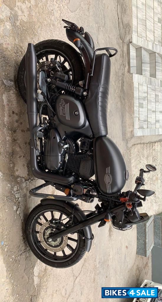 Matt Black Jawa 42 Dual Channel ABS AllStar Black