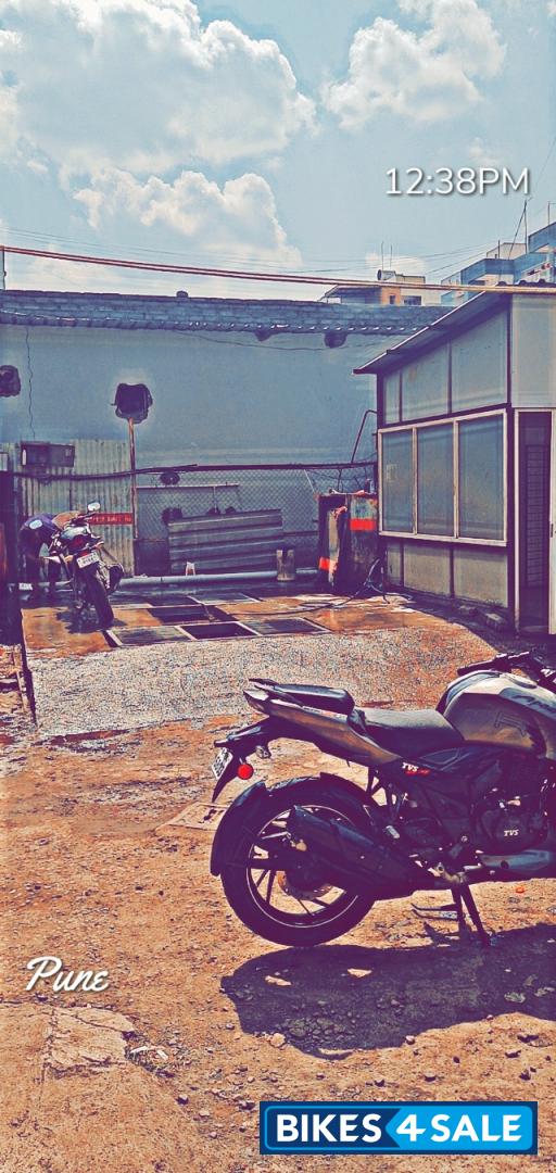 TVS Apache RTR 200 4V