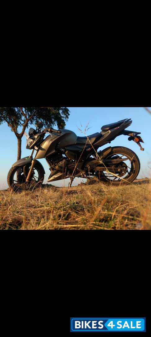 TVS Apache RTR 200 4V