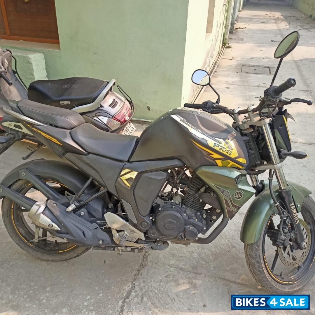 Yamaha FZ-S FI V2