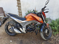 Honda CB Hornet 160R