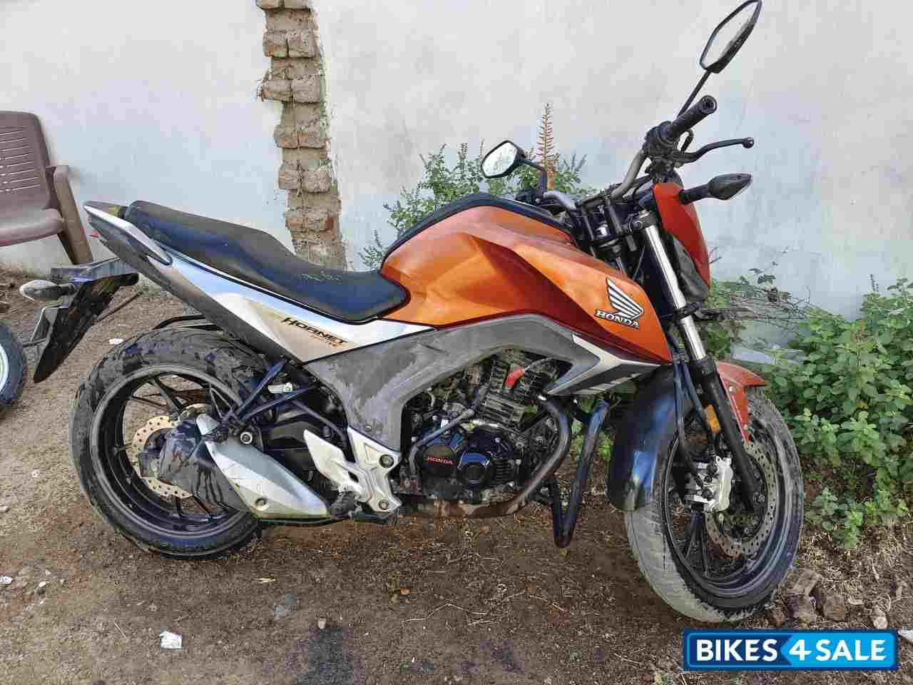 Honda CB Hornet 160R