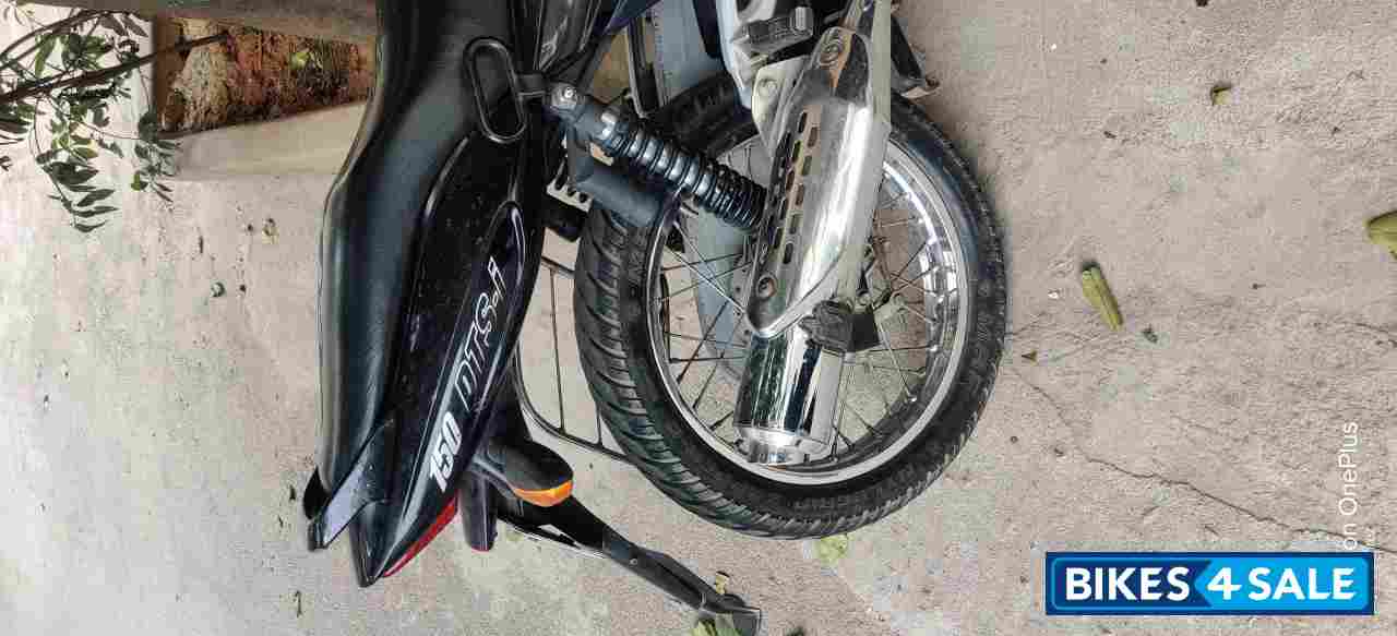 Black Bajaj Pulsar 150 DTSi