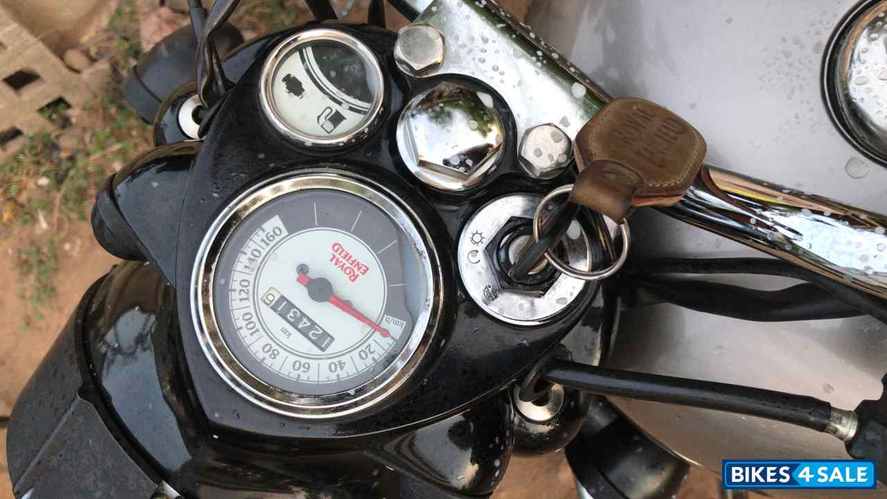 Royal Enfield Classic 350 BS VI