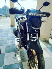 Grey Yamaha FZS 25 BS6