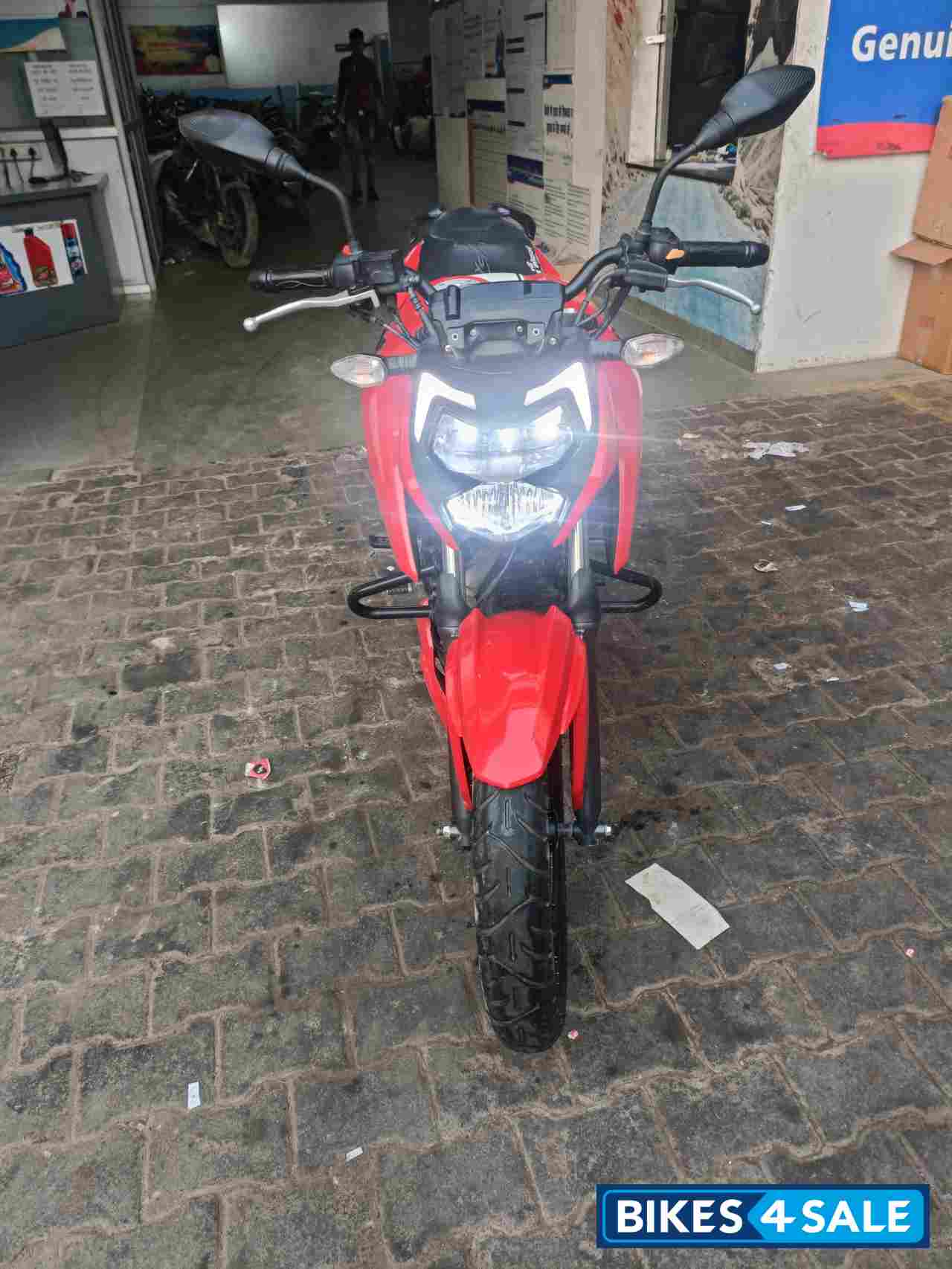 TVS Apache RTR 160 4V BS6