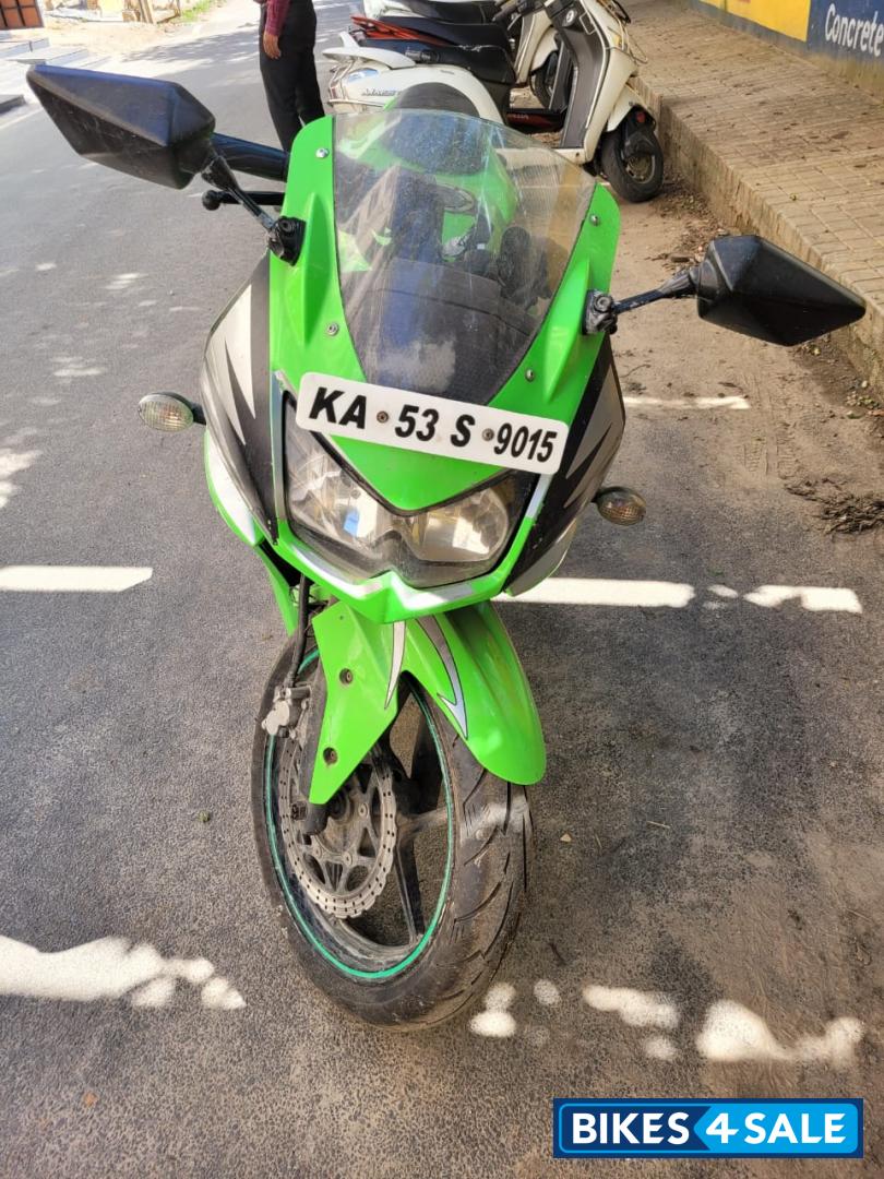 Green Kawasaki Ninja 250R