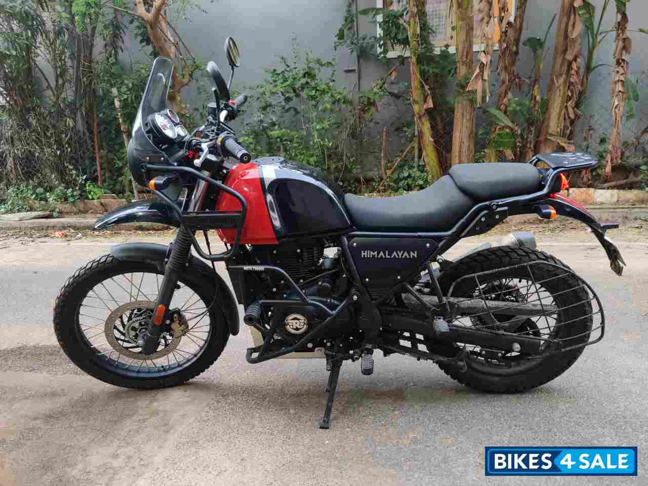 Rock Red Royal Enfield Himalayan BS VI