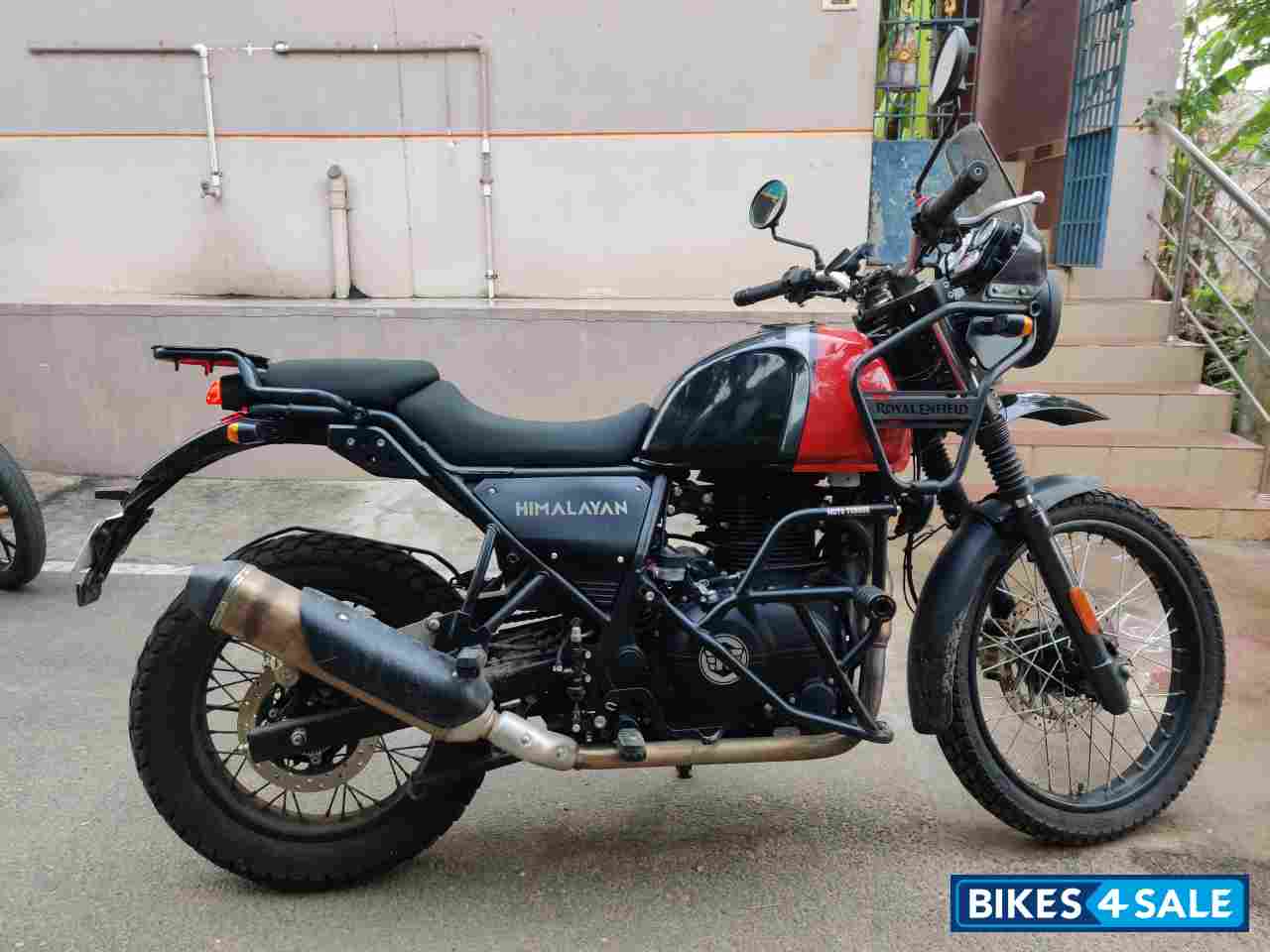 Rock Red Royal Enfield Himalayan BS VI