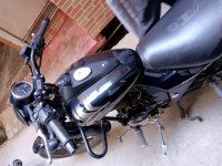 Black Bajaj Avenger Street 160 BS6