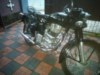Royal Enfield Bullet Standard 350