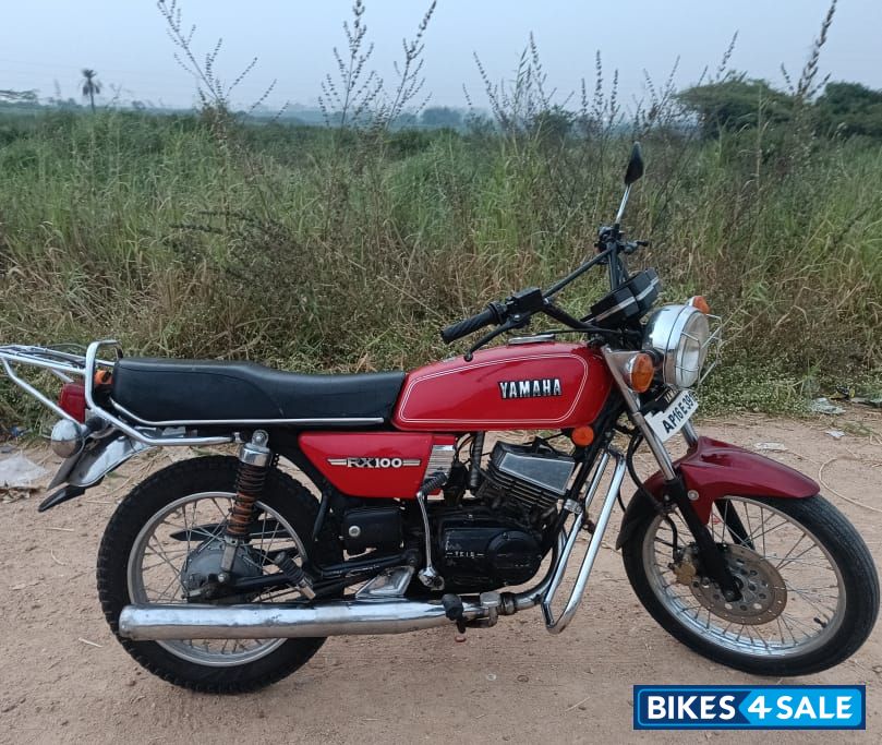 Yamaha RX 100
