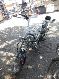 Bajaj Avenger Cruise 220