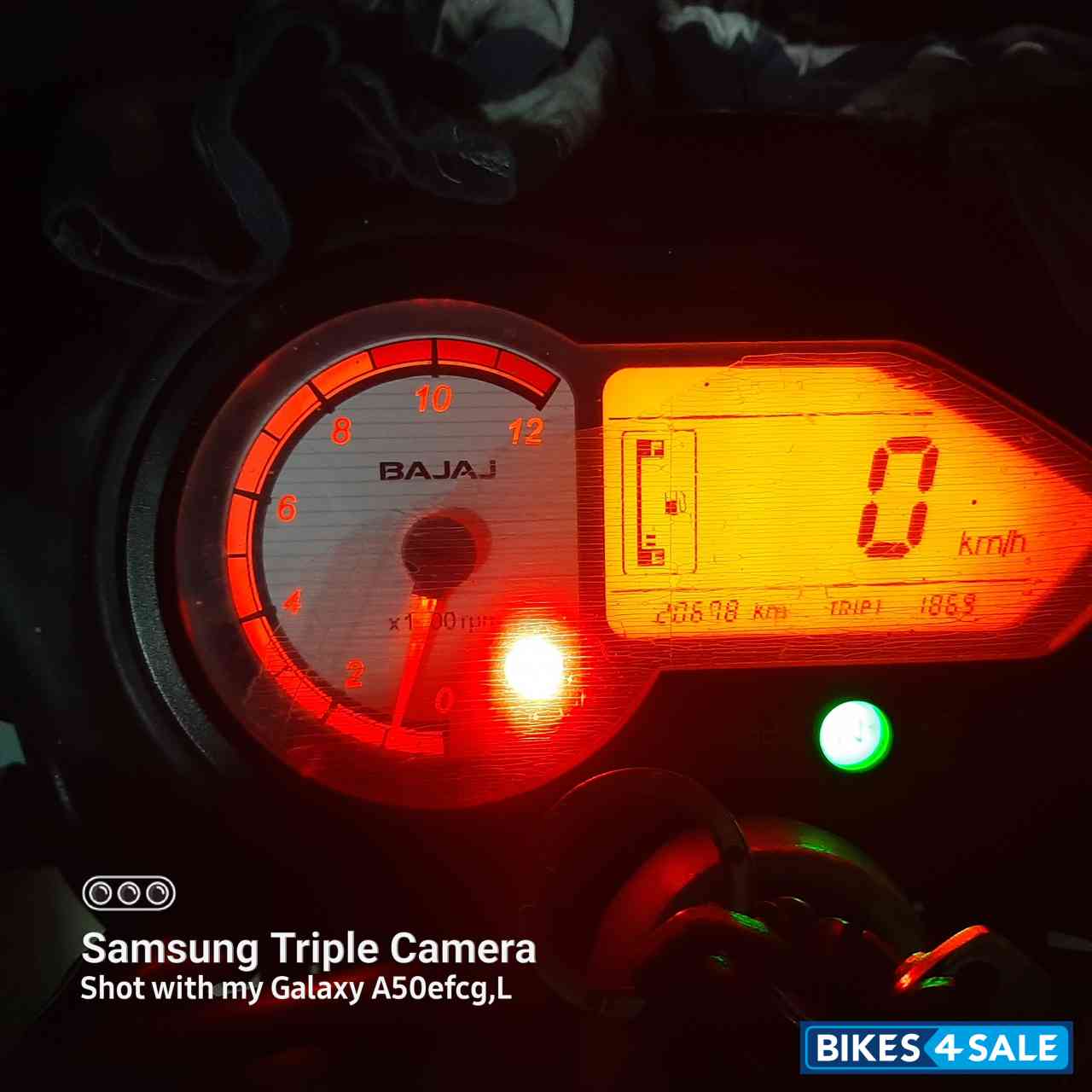 Black Bajaj Pulsar 180