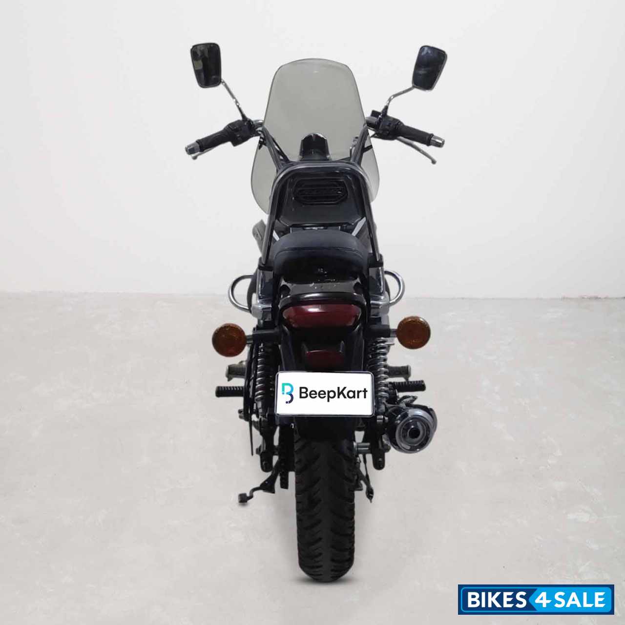 Bajaj Avenger Cruise 220 Bajaj Avenger Cruise 220