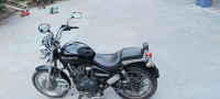Black Royal Enfield Thunderbird 350