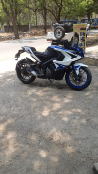 Bajaj Pulsar RS 200 2017 Model