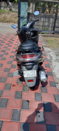 Grey Suzuki Burgman Street