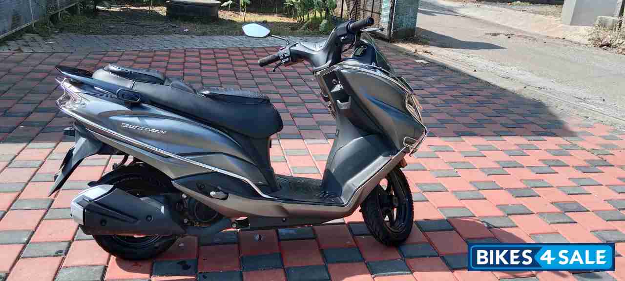 Grey Suzuki Burgman Street