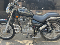 Black Royal Enfield Thunderbird TwinSpark 350