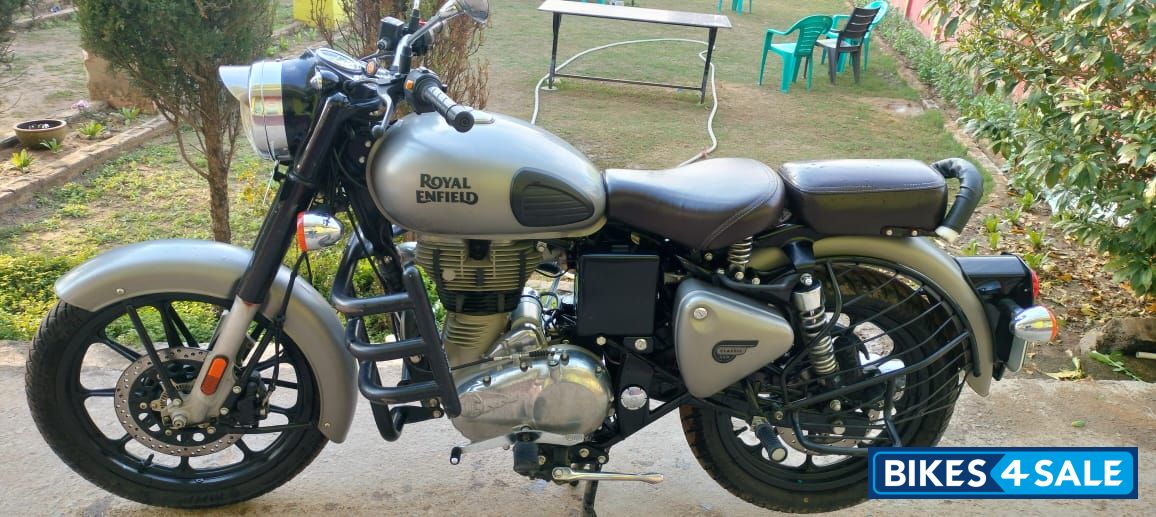 Royal Enfield Classic 350 Dual Channel BS6