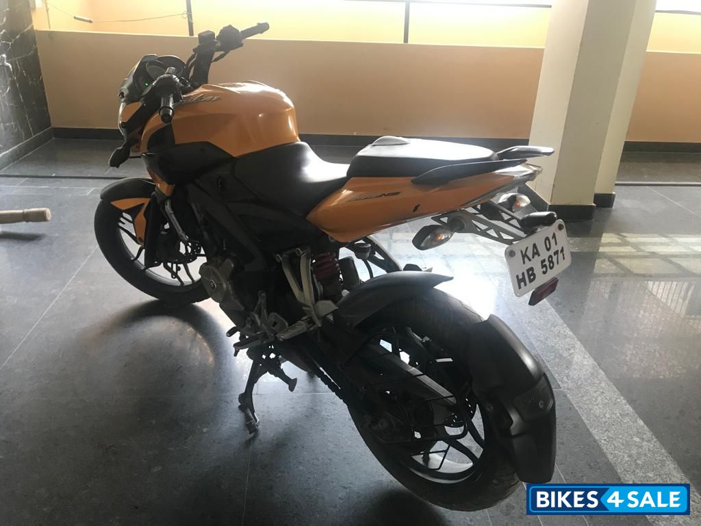 Yellow Bajaj Pulsar 200 NS