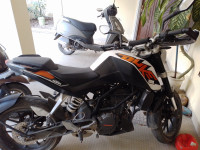 KTM Duke 200