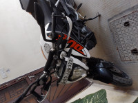 KTM Duke 200