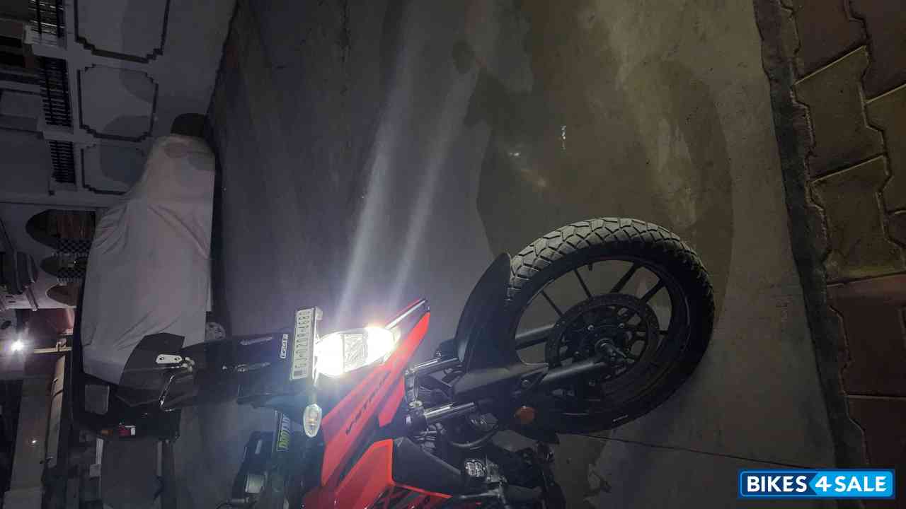 Orange Suzuki V-Strom SX