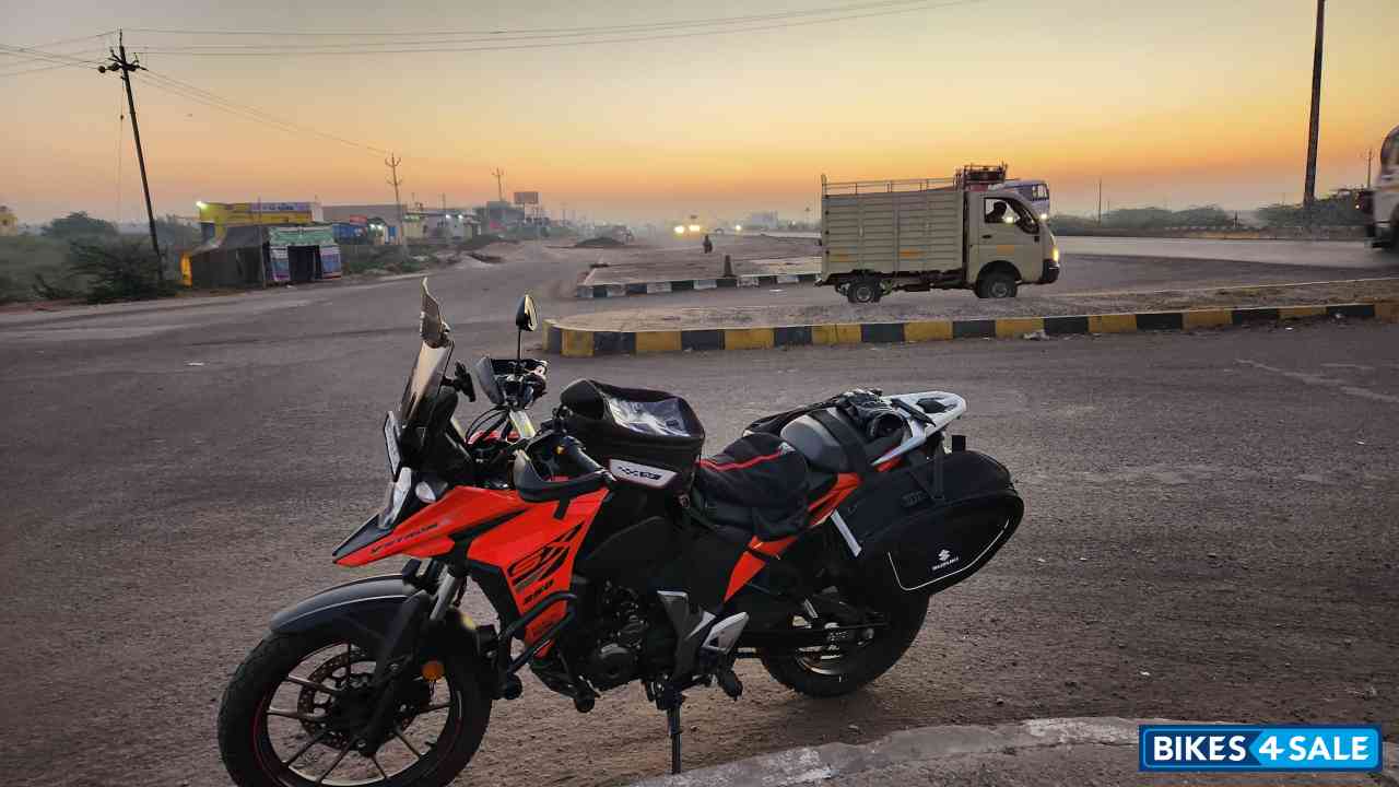 Orange Suzuki V-Strom SX