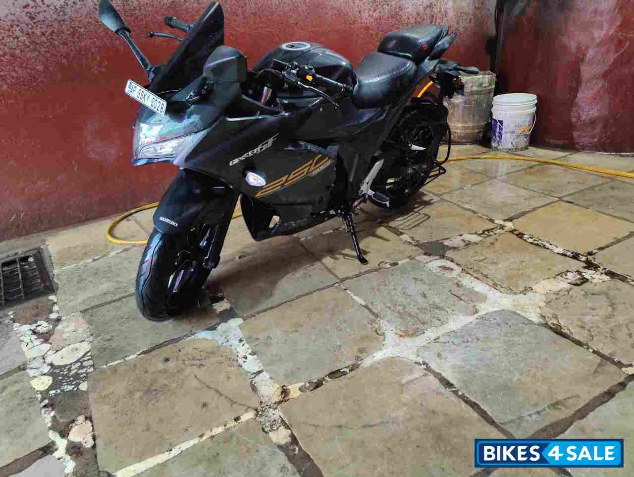 Matte Black Suzuki Gixxer SF 250 BS6