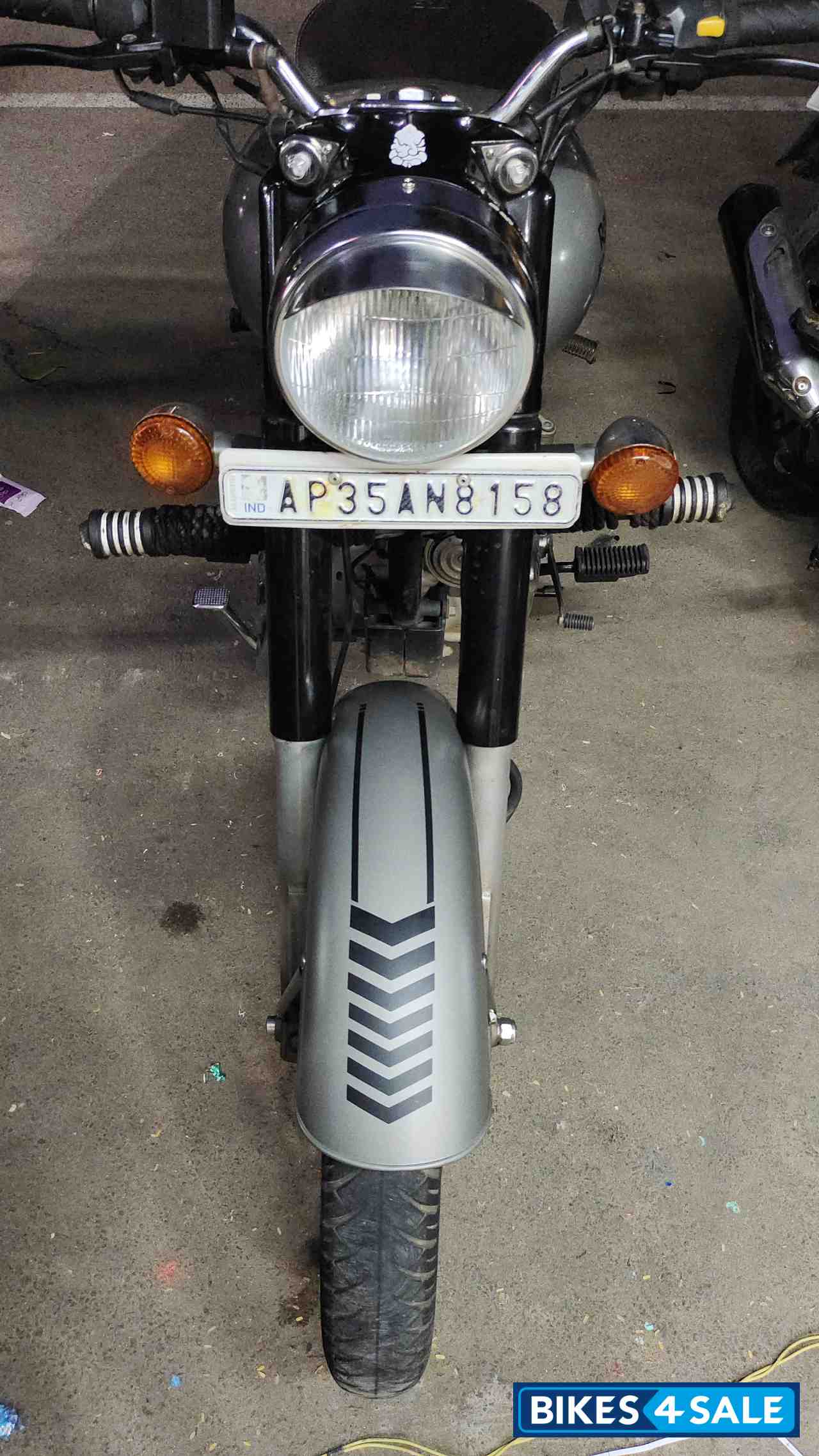 Royal Enfield Classic 350 BS VI