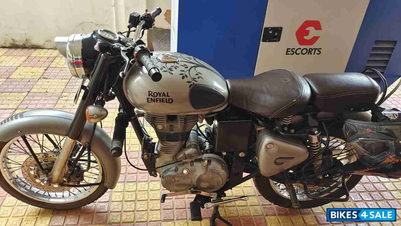 Royal Enfield Classic 350 BS VI