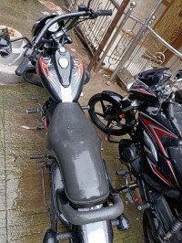 Black Bajaj Avenger Street 220