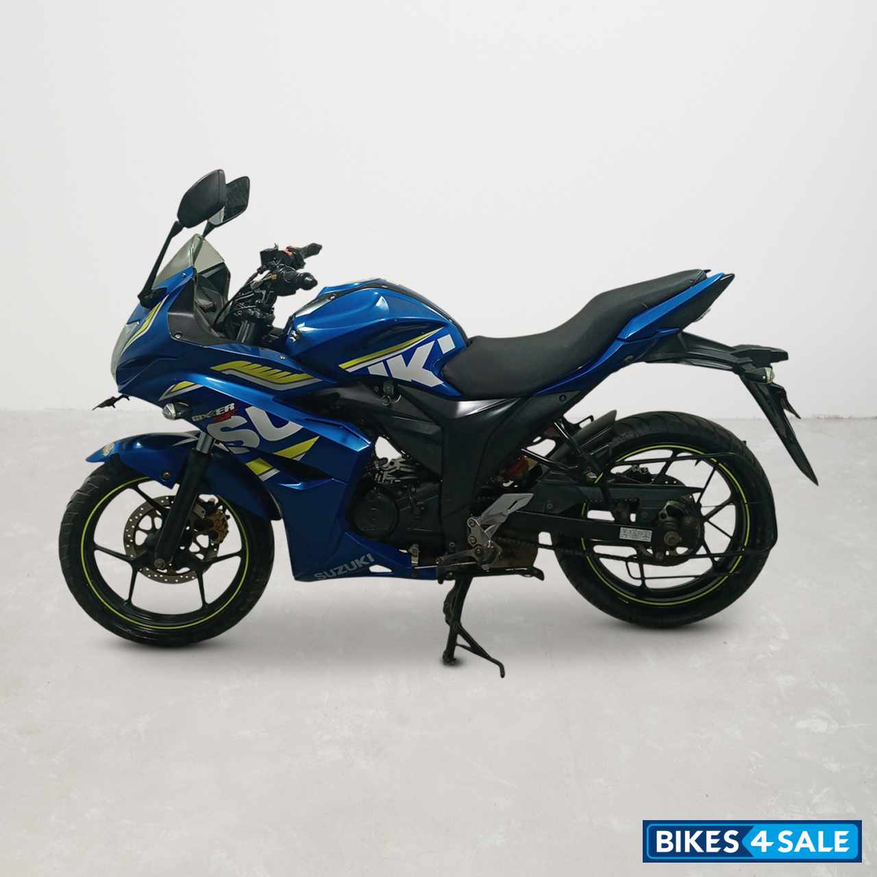 Suzuki Gixxer SF