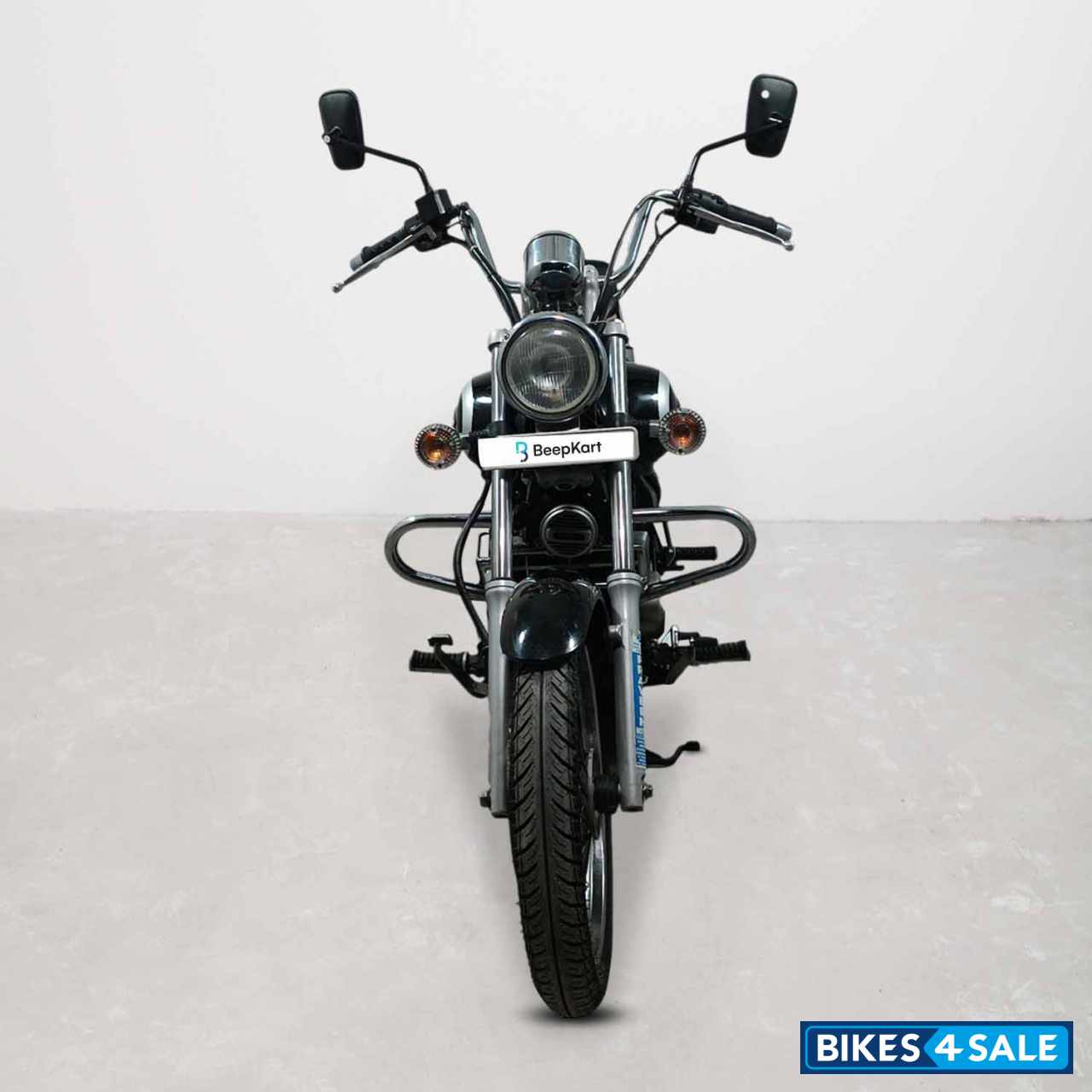 Bajaj Avenger Cruise 220