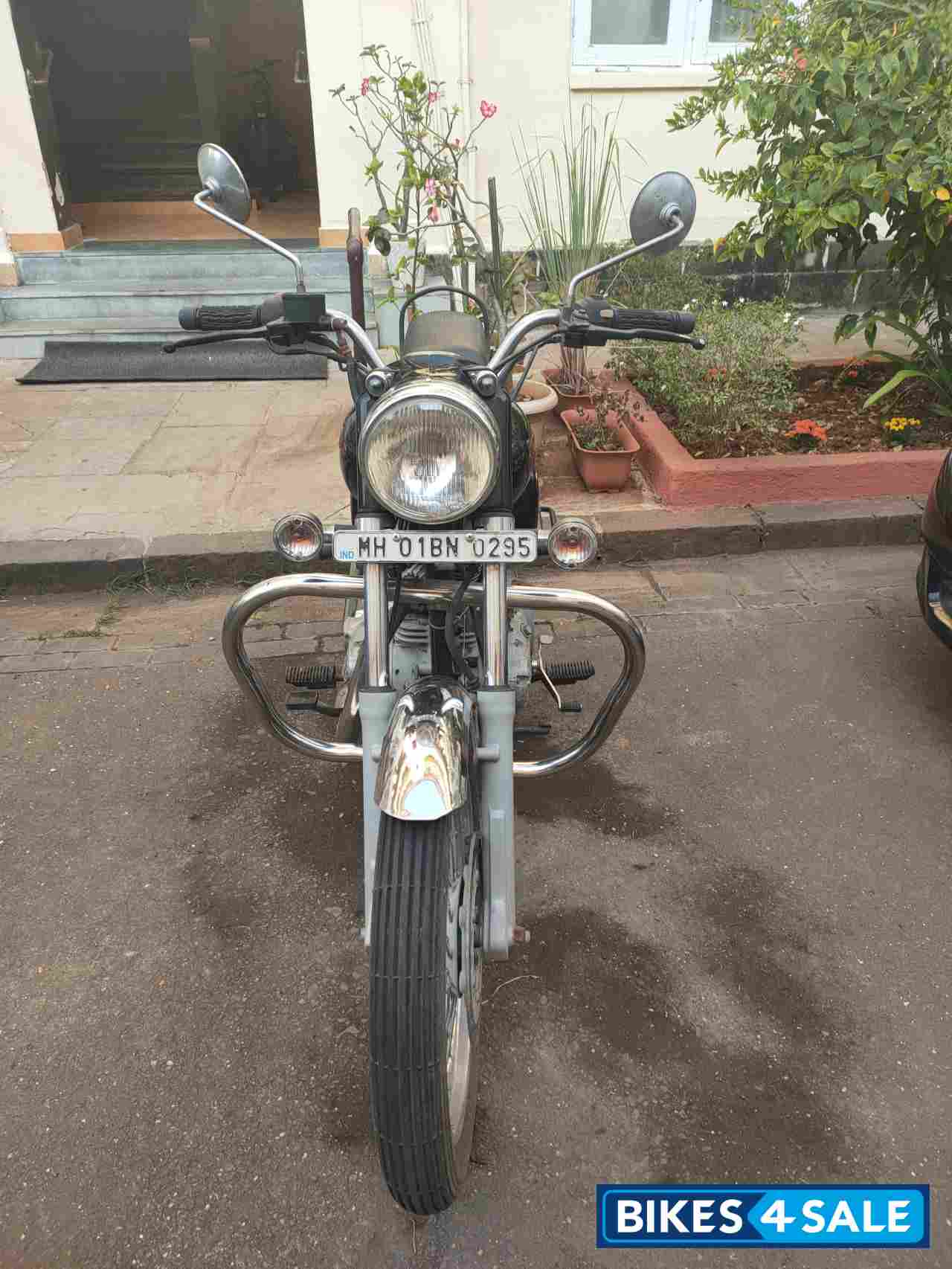 Bottle Green Royal Enfield Bullet Electra