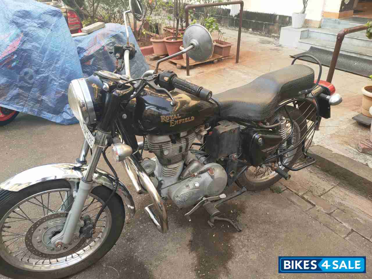 Bottle Green Royal Enfield Bullet Electra