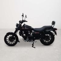 Bajaj Avenger Street 220