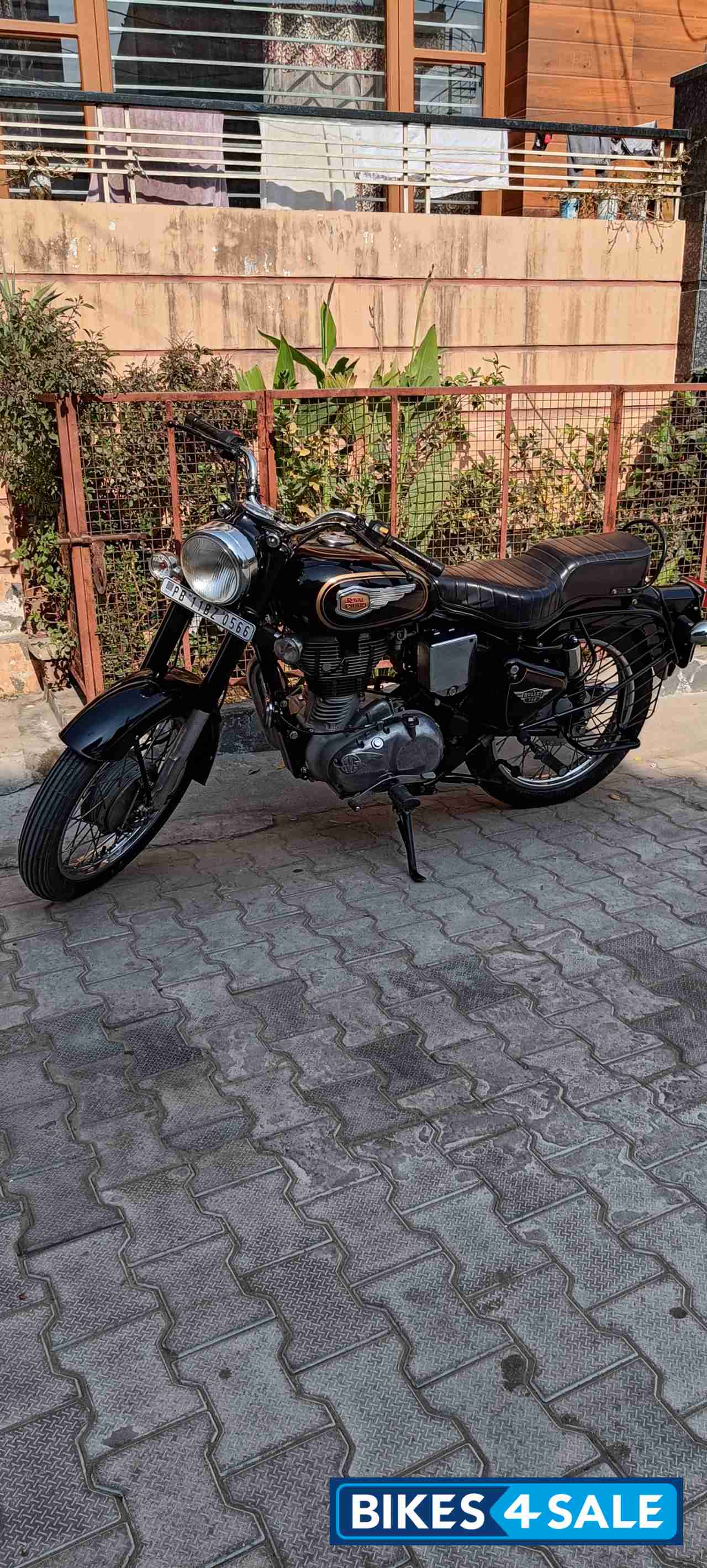 Royal Enfield Bullet Standard 350