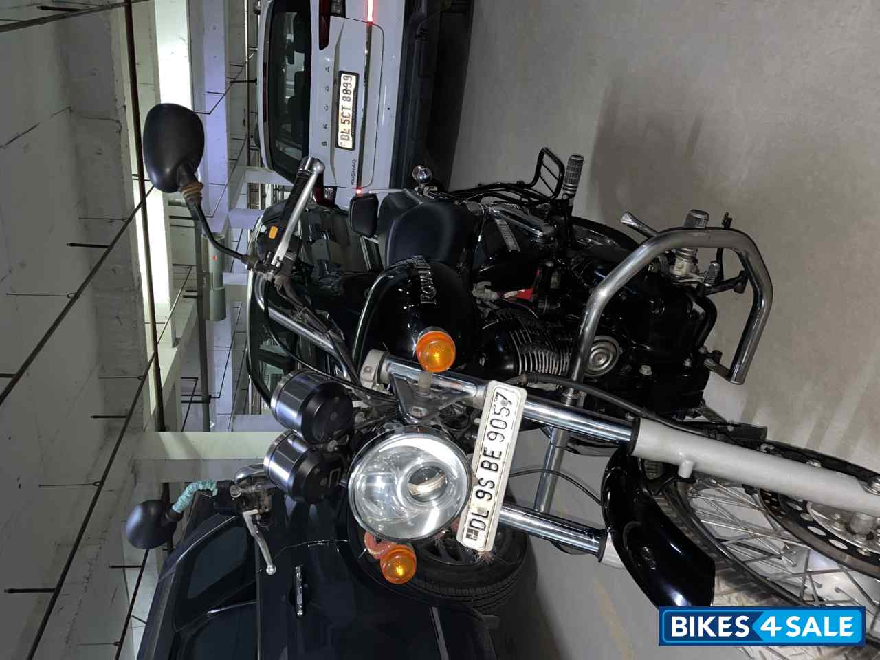 Flicker Black Royal Enfield Thunderbird 350