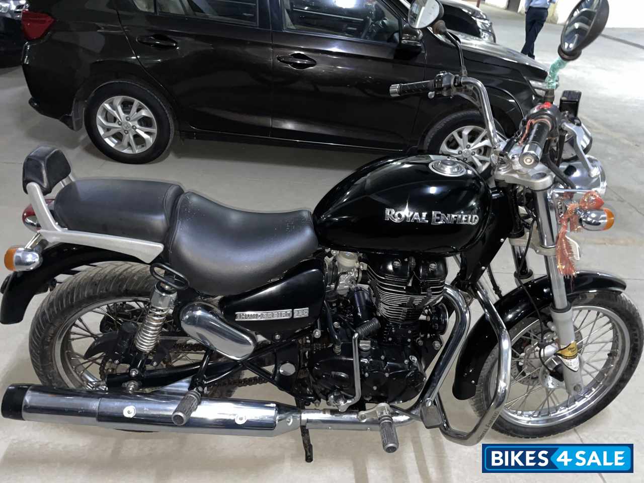 Flicker Black Royal Enfield Thunderbird 350