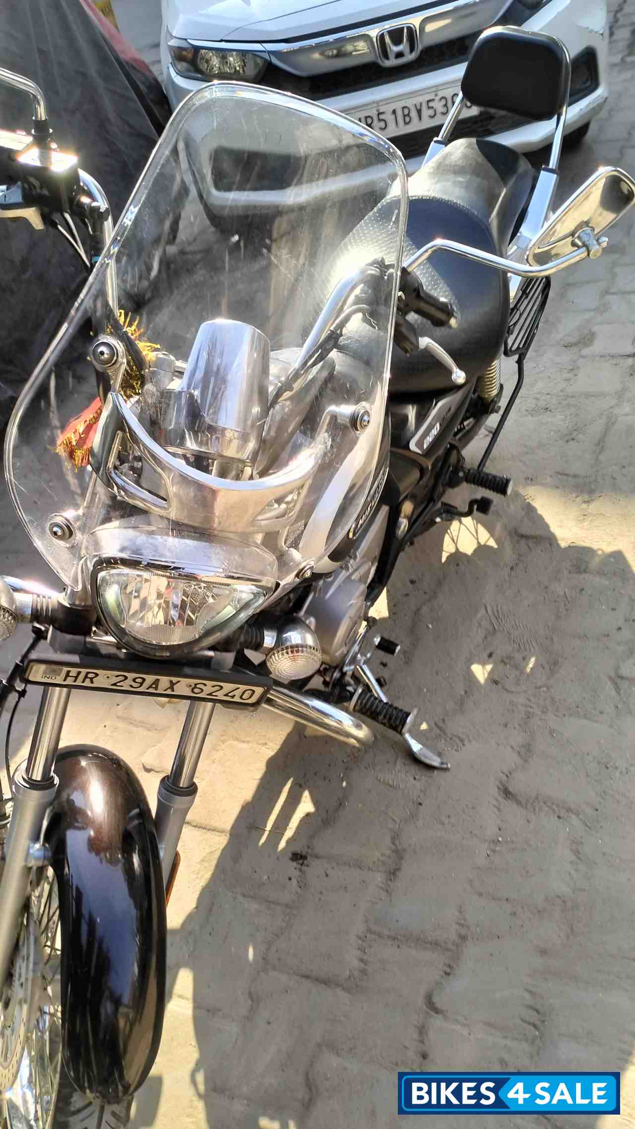 Bajaj Avenger Cruise 220