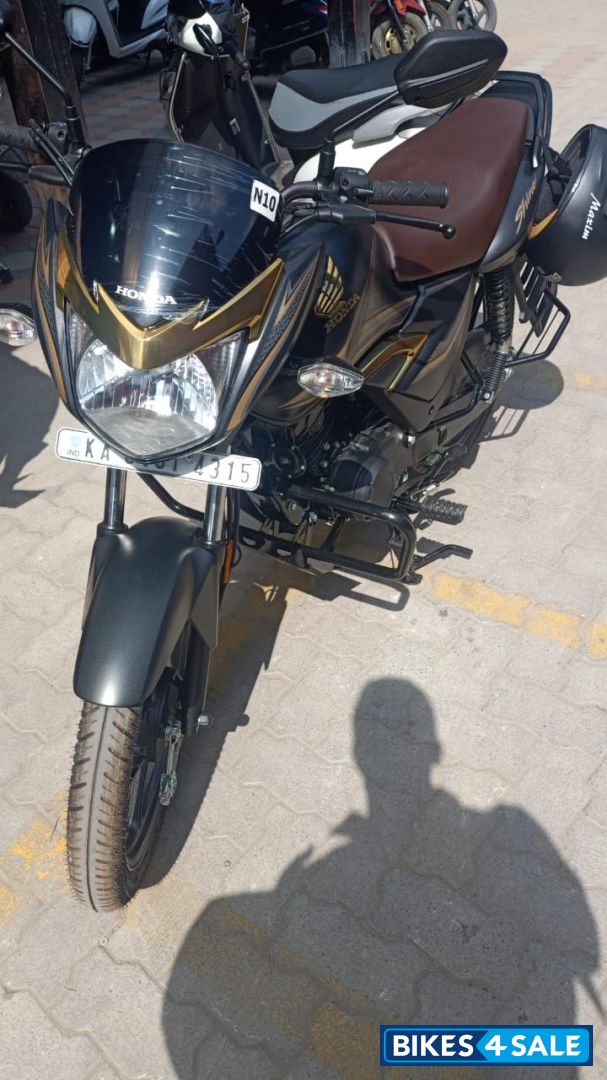 Honda Shine Celebration Edition