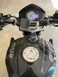 Garnet Black Mahindra Mojo 300 ABS BS6