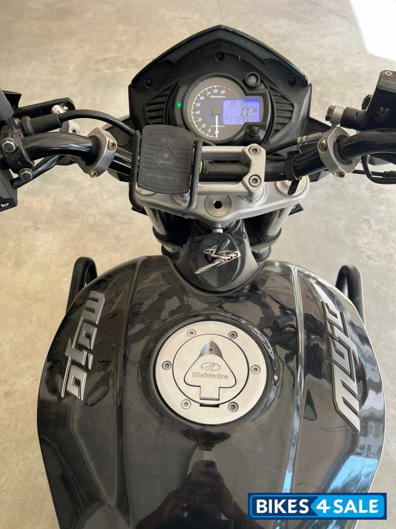 Garnet Black Mahindra Mojo 300 ABS BS6