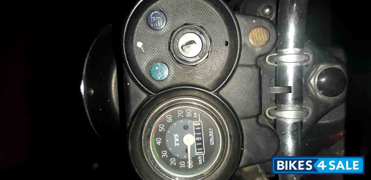 TVS XL 100 Heavy Duty i-TOUCHstart TVS XL 100 Heavy Duty i-TOUCHstart